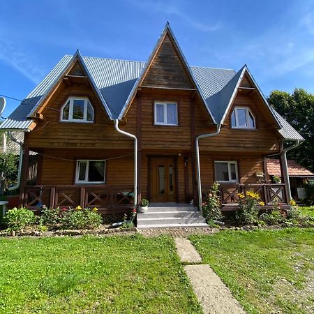 Hotel У Олега à Verkhne-Studenyy Extérieur photo