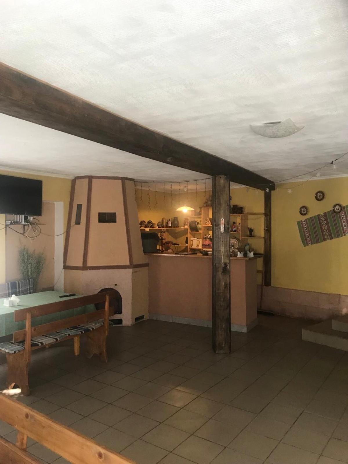 Hotel У Олега à Verkhne-Studenyy Extérieur photo